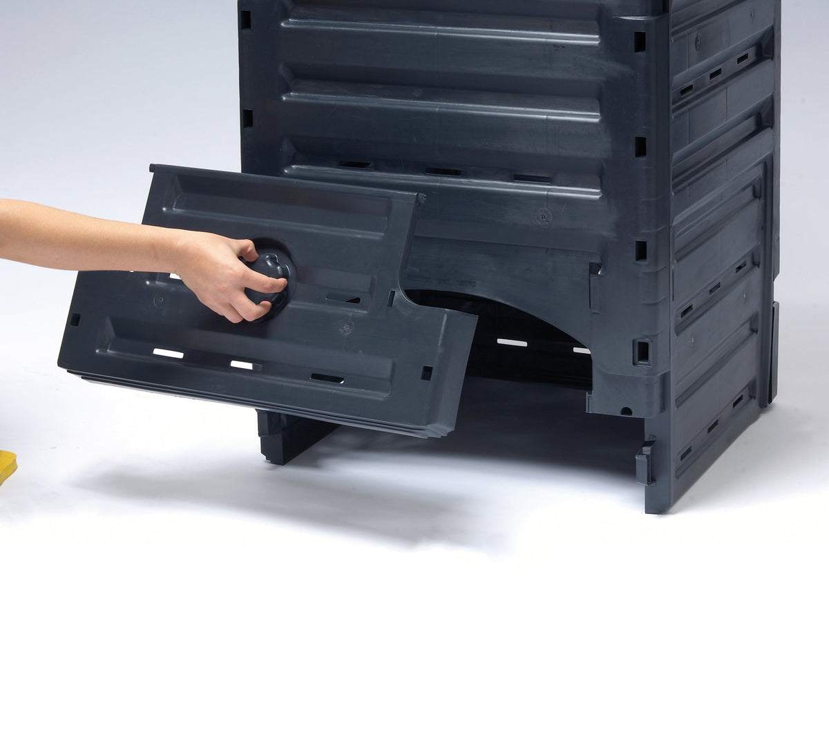 Eco-Master™ Basic Compost Bin